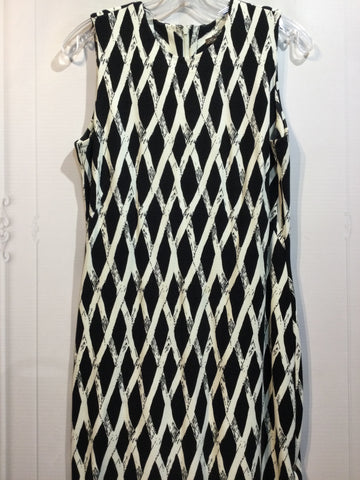 J.McLaughlin Size Medium Black DRESS/1 PIECE