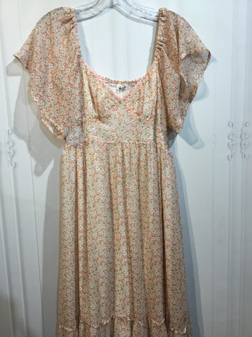 In Bloom Size M White DRESS/1 PIECE