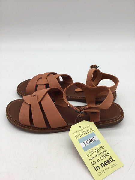NWT Toms Size 8.5 Brown Shoes
