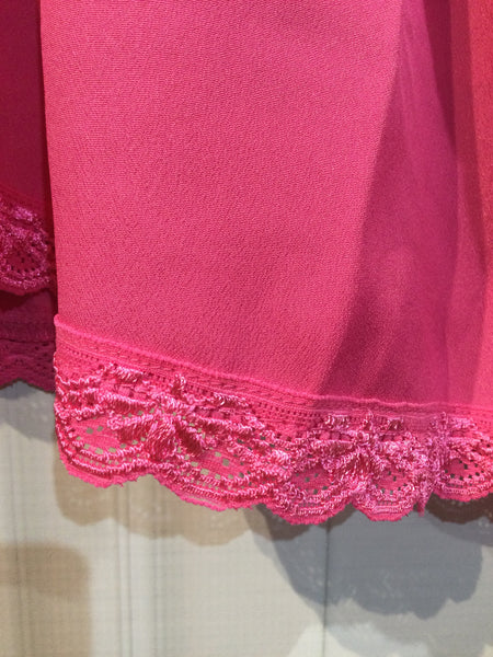 Esley Size S/4-6 Hot Pink Dress
