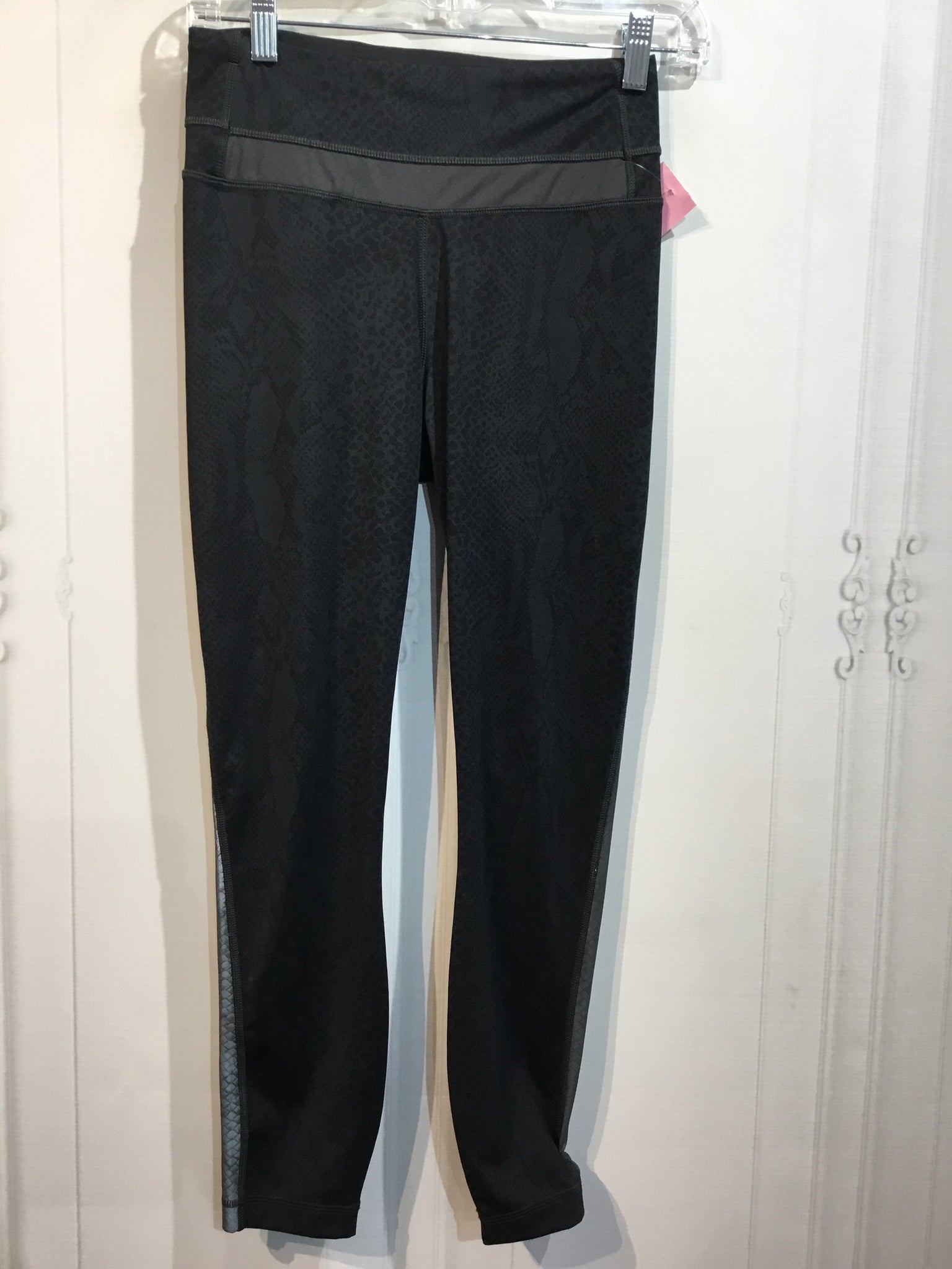 Lululemon Size S Black Athletic Wear