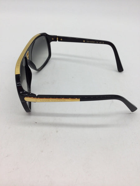 LUXURY Louis Vuitton Black Sunglasses