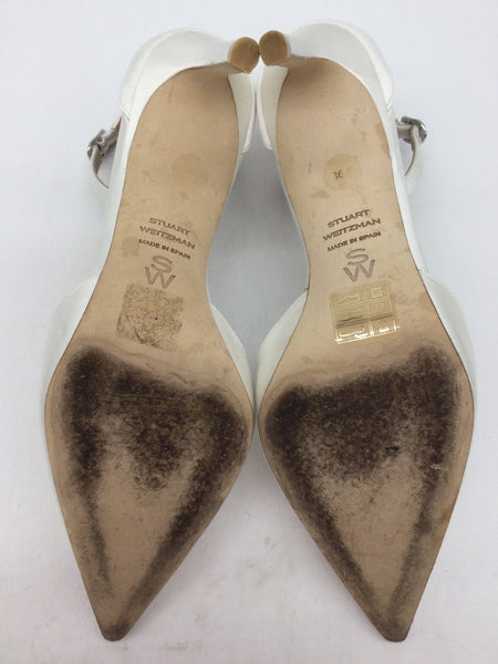 LUXURY Stuart Weitzman Size 6 White Shoes