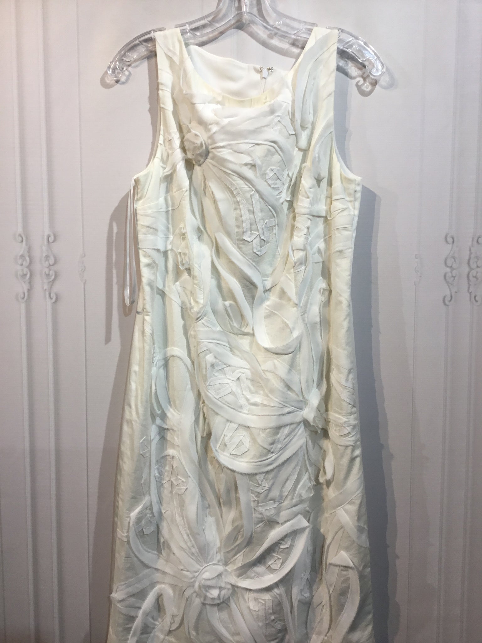 Ann Taylor Size M/10 White DRESS/1 PIECE