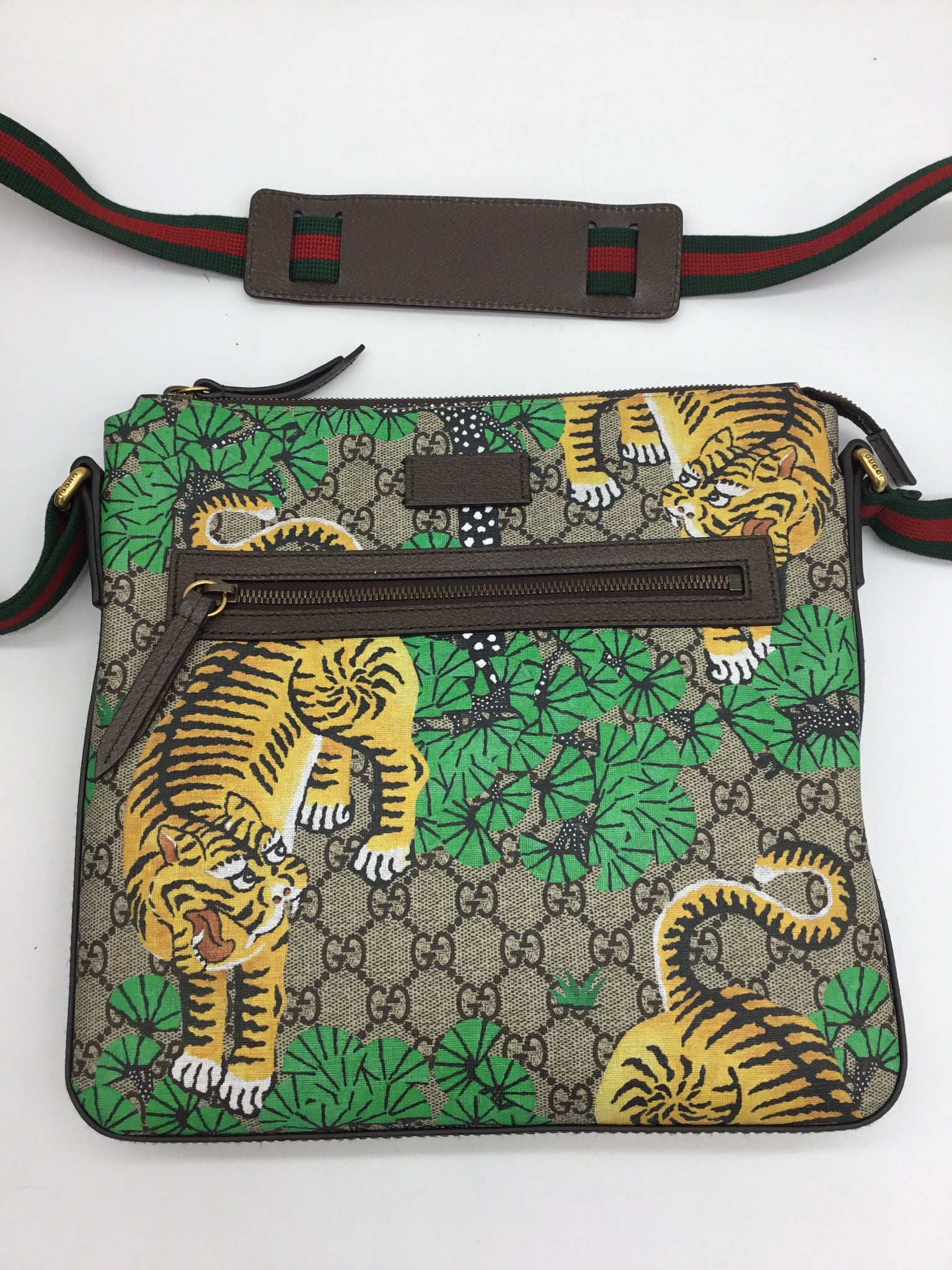 GUCCI Size Medium Brown Gucci