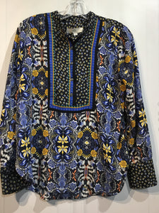 LOFT Size MP Black Tops