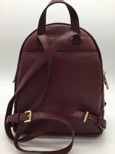 NWT Michael Kors Size Large Purple Purses/Wallets