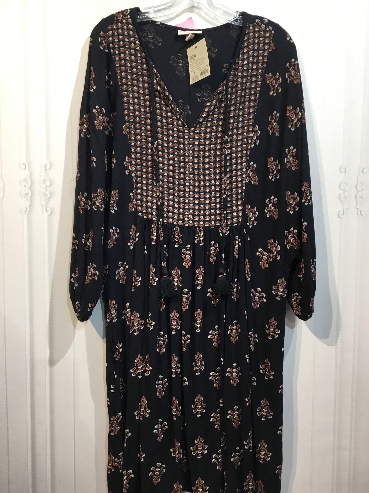 NWT Knox Rose Size Medium Black DRESS/1 PIECE