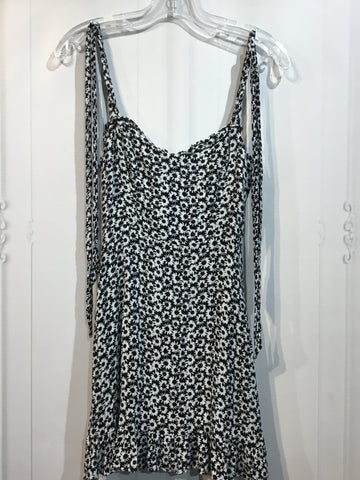 Lulus Size XS/0-2 Black & White Dress