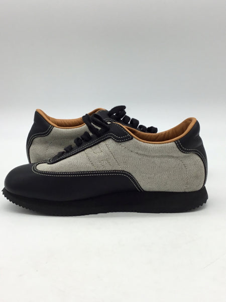 LUXURY Hermes Size 8.5 Grey Shoes