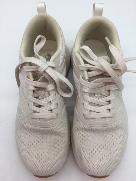 RBX Size 7 White Shoes