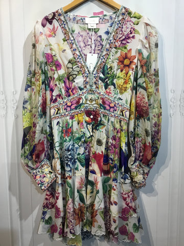 NWT LUXURY Camilla Size Medium White DRESS/1 PIECE