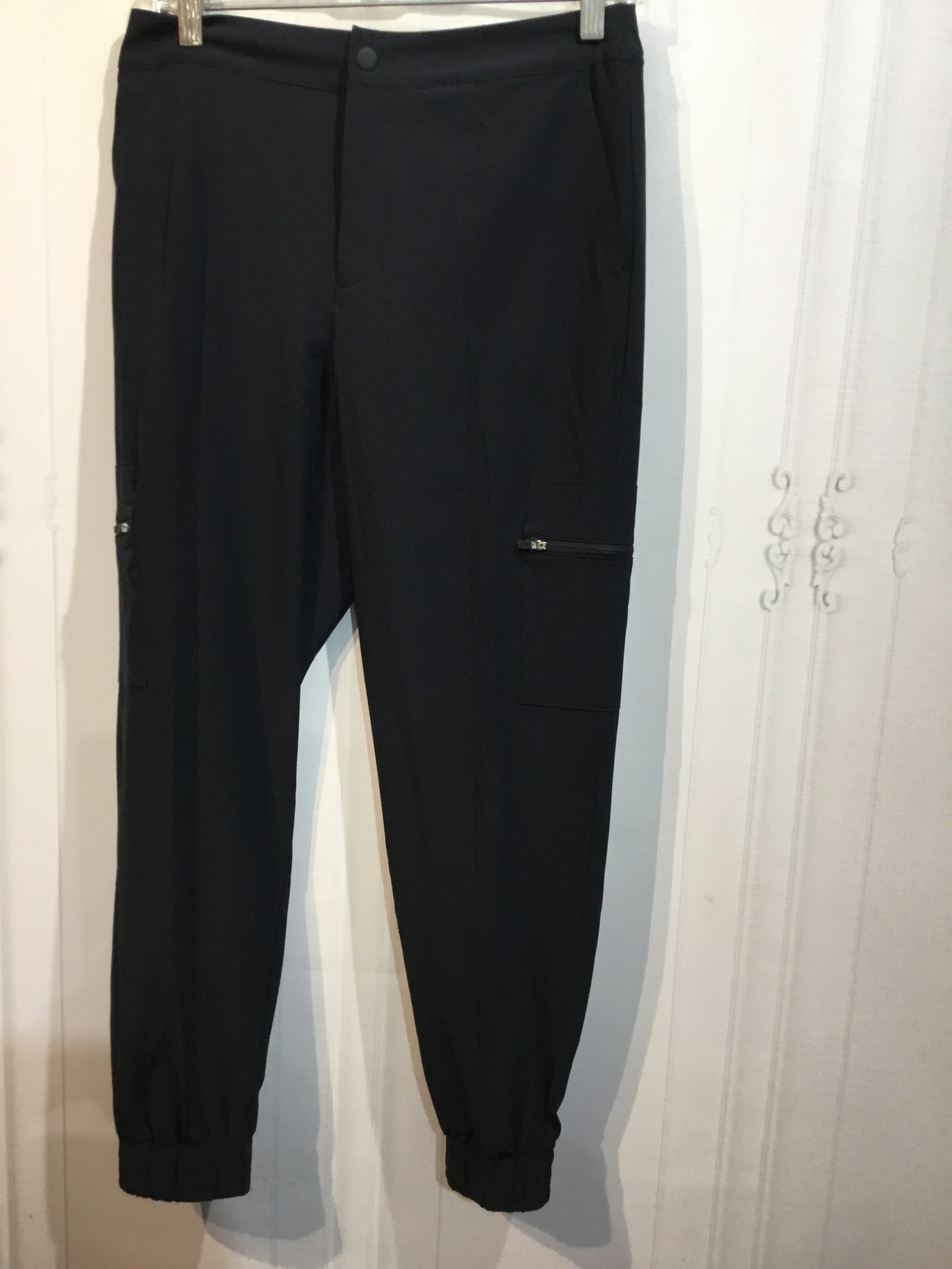 T by Talbots Size Small Black Bottoms