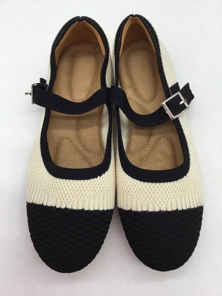 Size 6 Black Shoes