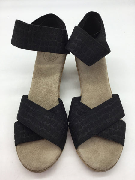 Size 7 Black Shoes