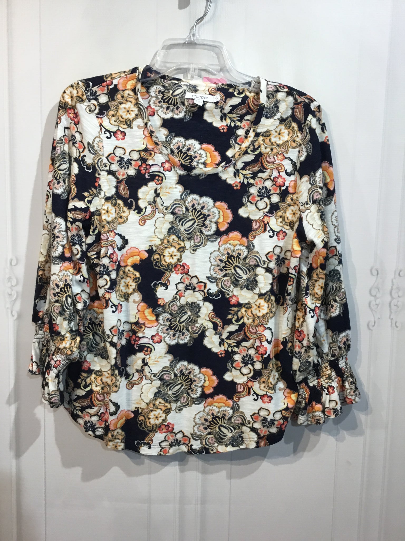 CHICO'S Size M/8 Black Tops