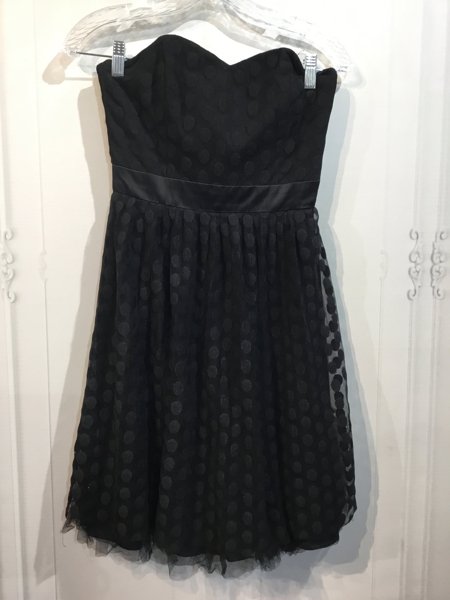 White House Black Market Size XS/2 Black DRESS/1 PIECE