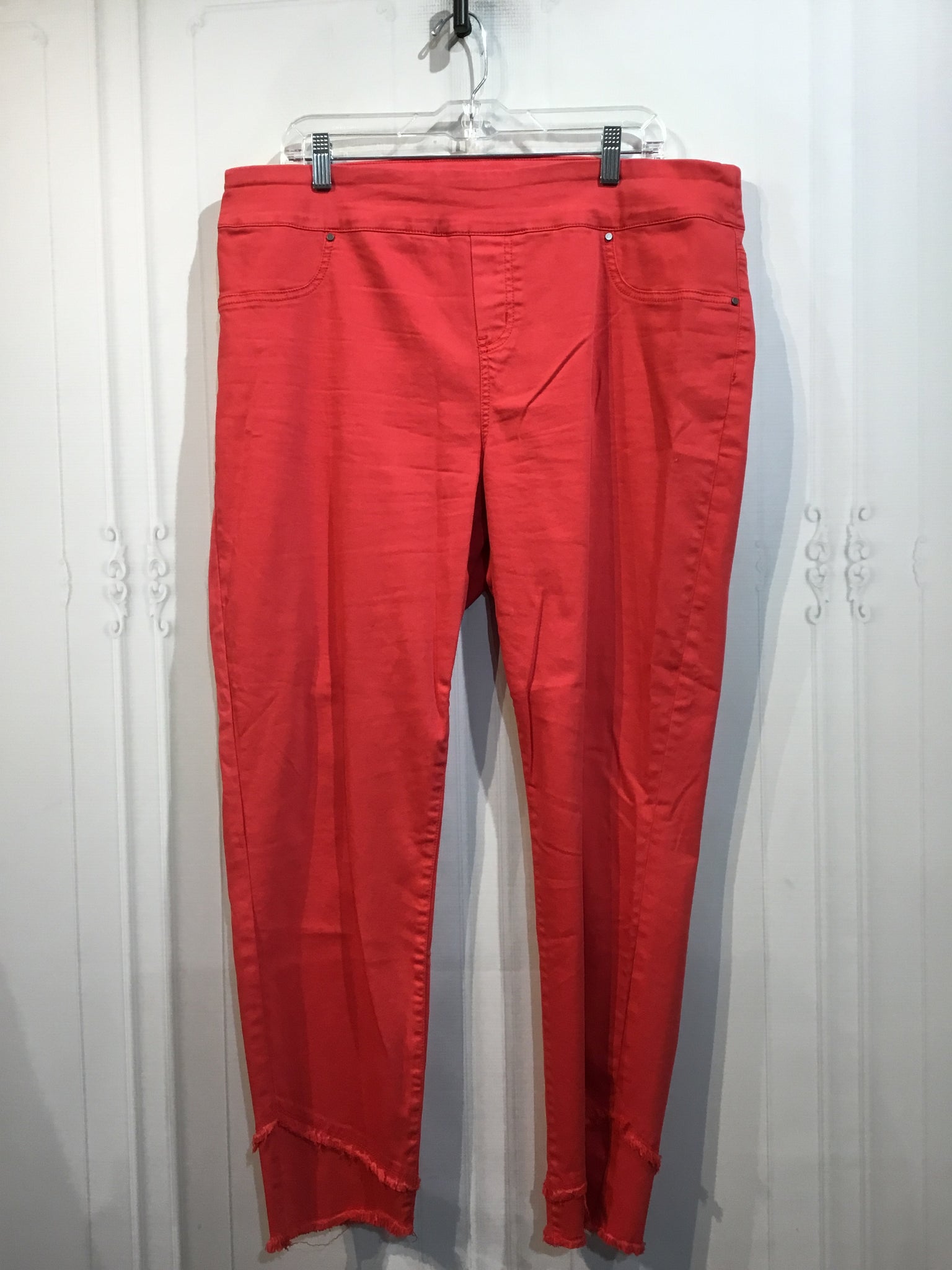 Thin Her Size XL/18 Red Bottoms
