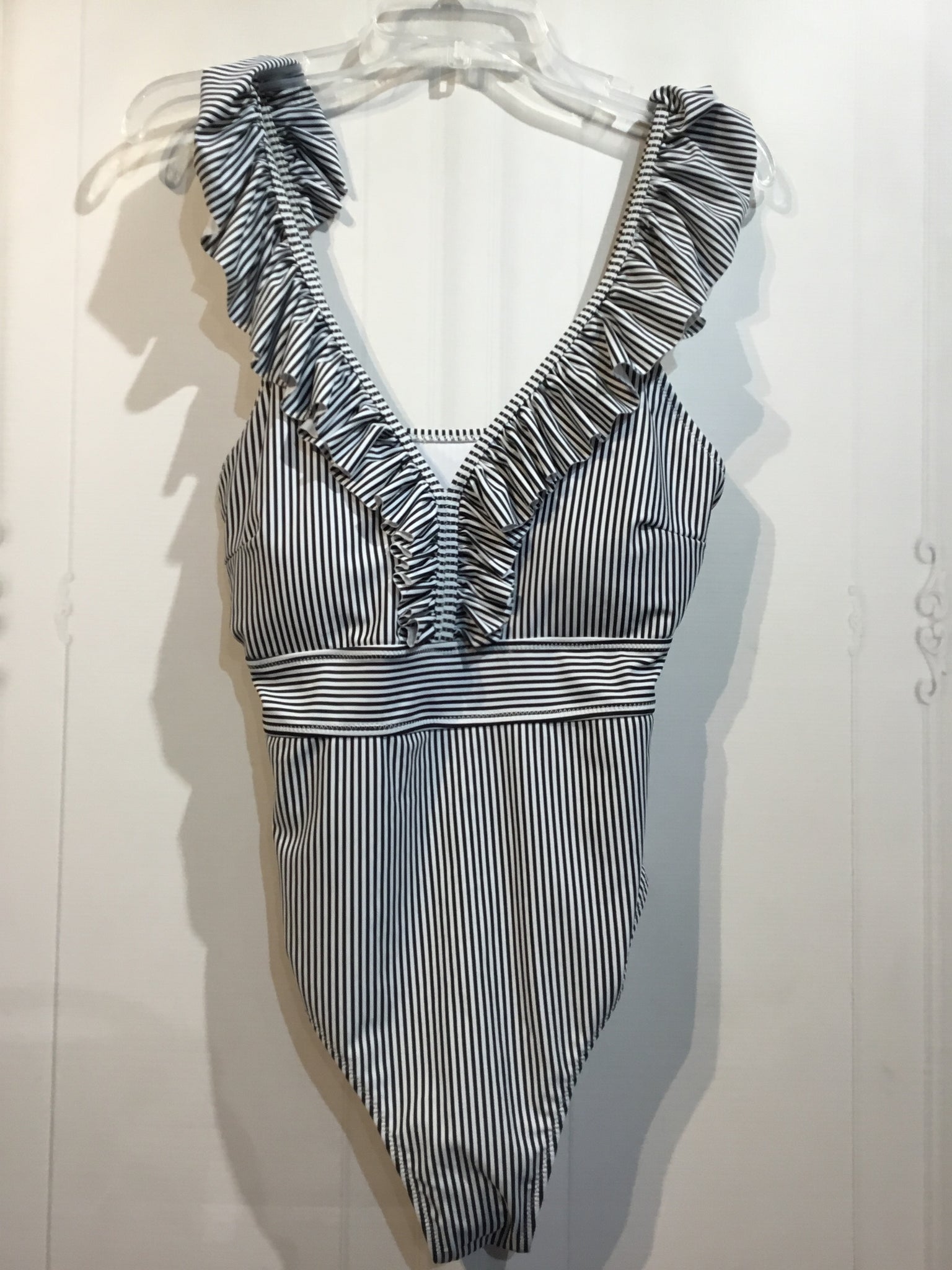 NWT - Blooming Jelly Size L White SWIMWEAR/COVER UP