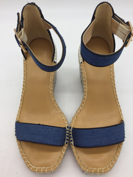 CABI Size 8 Blue Shoes