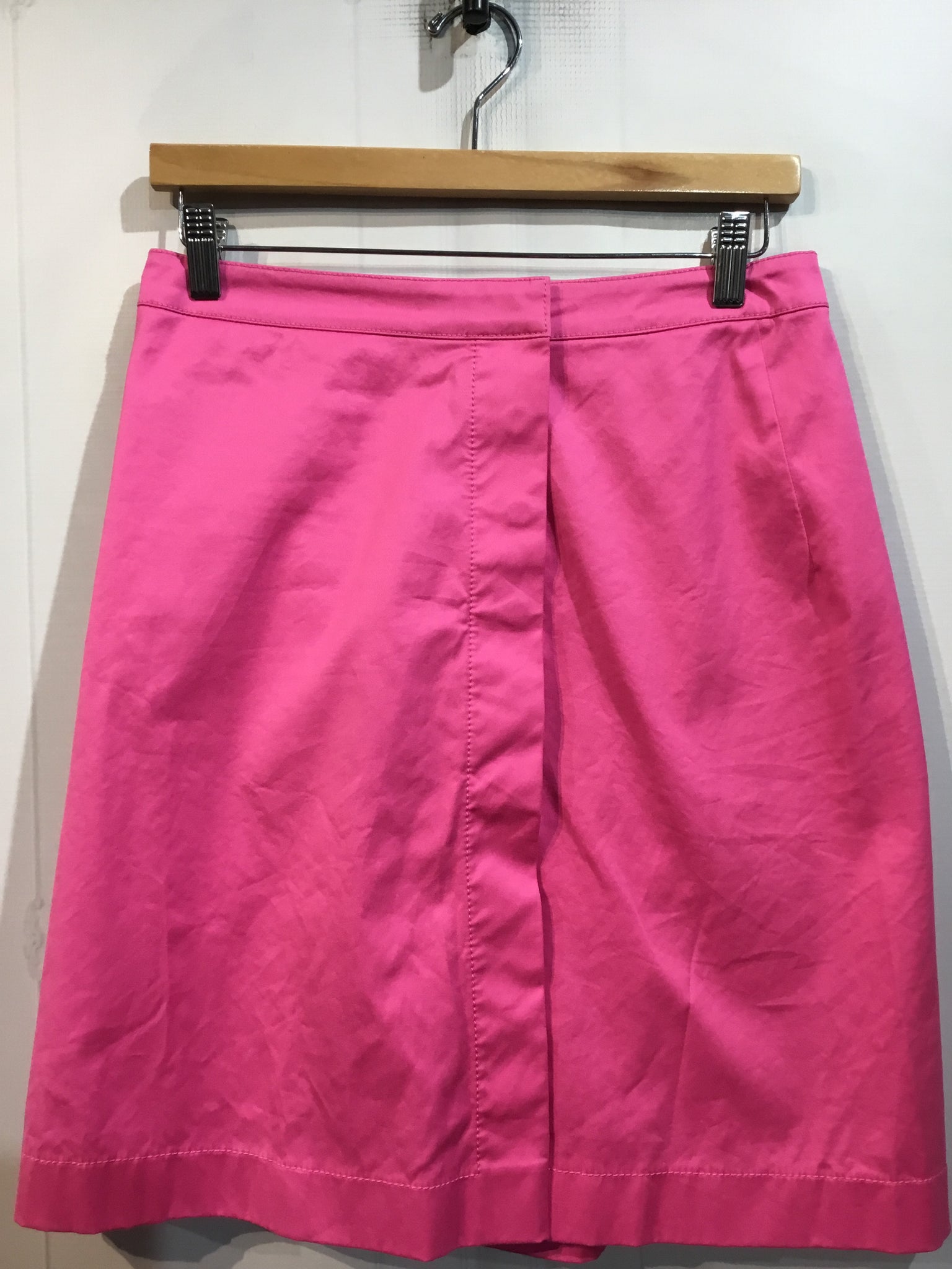 Akris Punto Size S/4-6 Pink Skirts