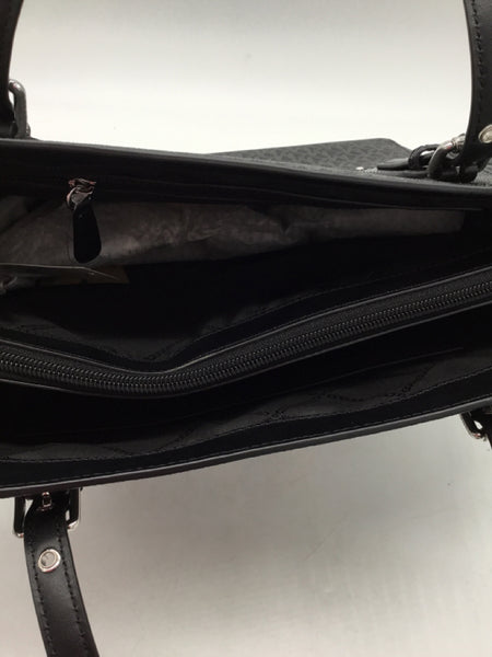Michael Kors Size Medium Black Purses/Wallets
