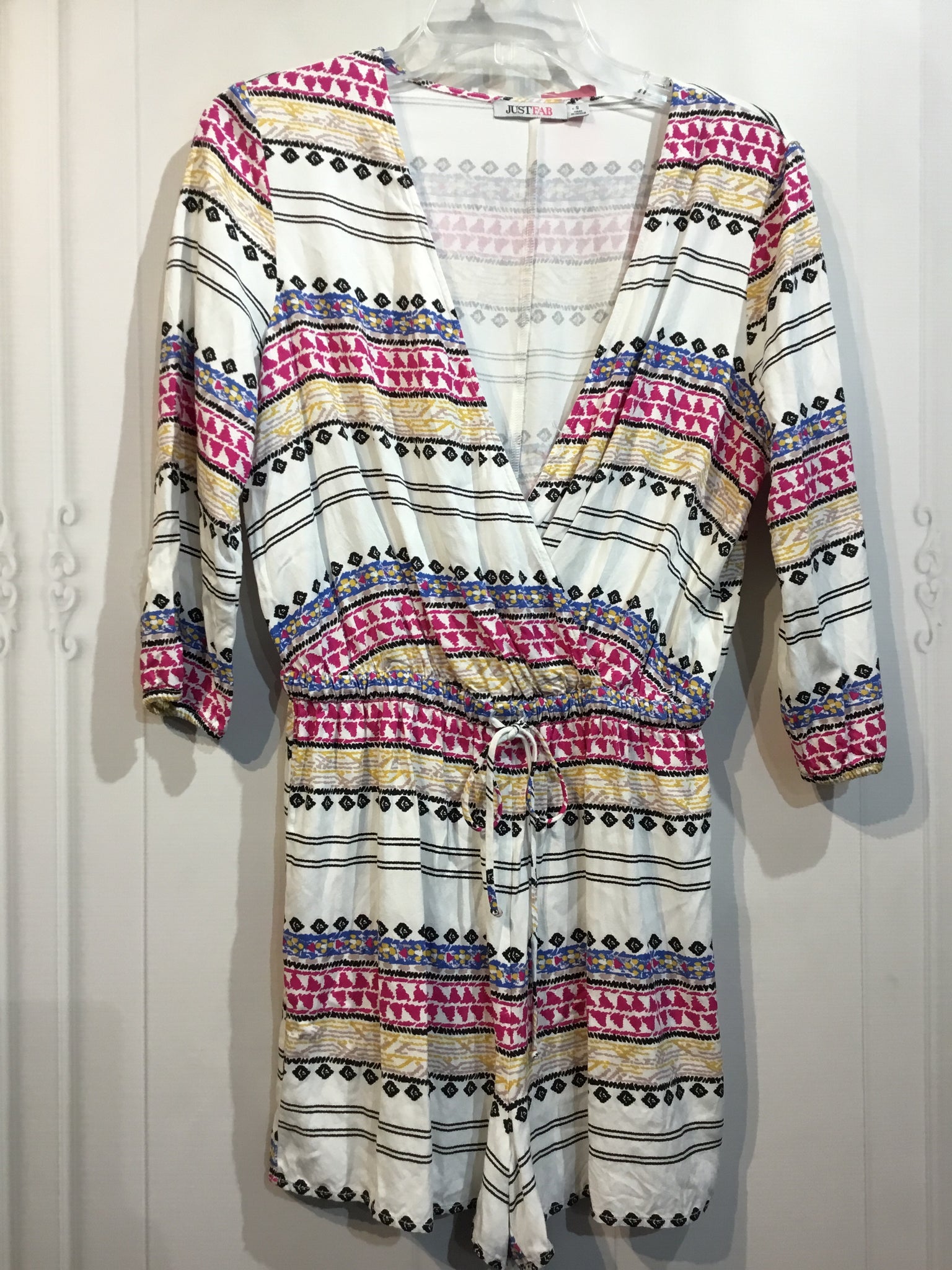Just Fab Size Small White DRESS/1 PIECE