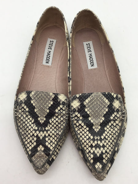 Steve Madden Size 7 Grey Shoes