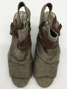 Blowfish Size 7.5 Brown Shoes