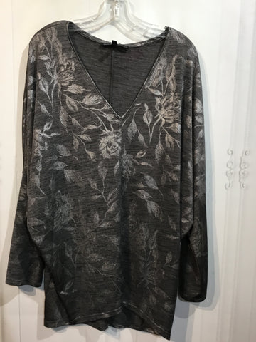 White House Black Market Size Large Grey Tops