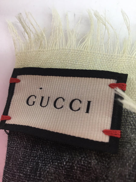 LUXURY GUCCI Beige Winter Accessories
