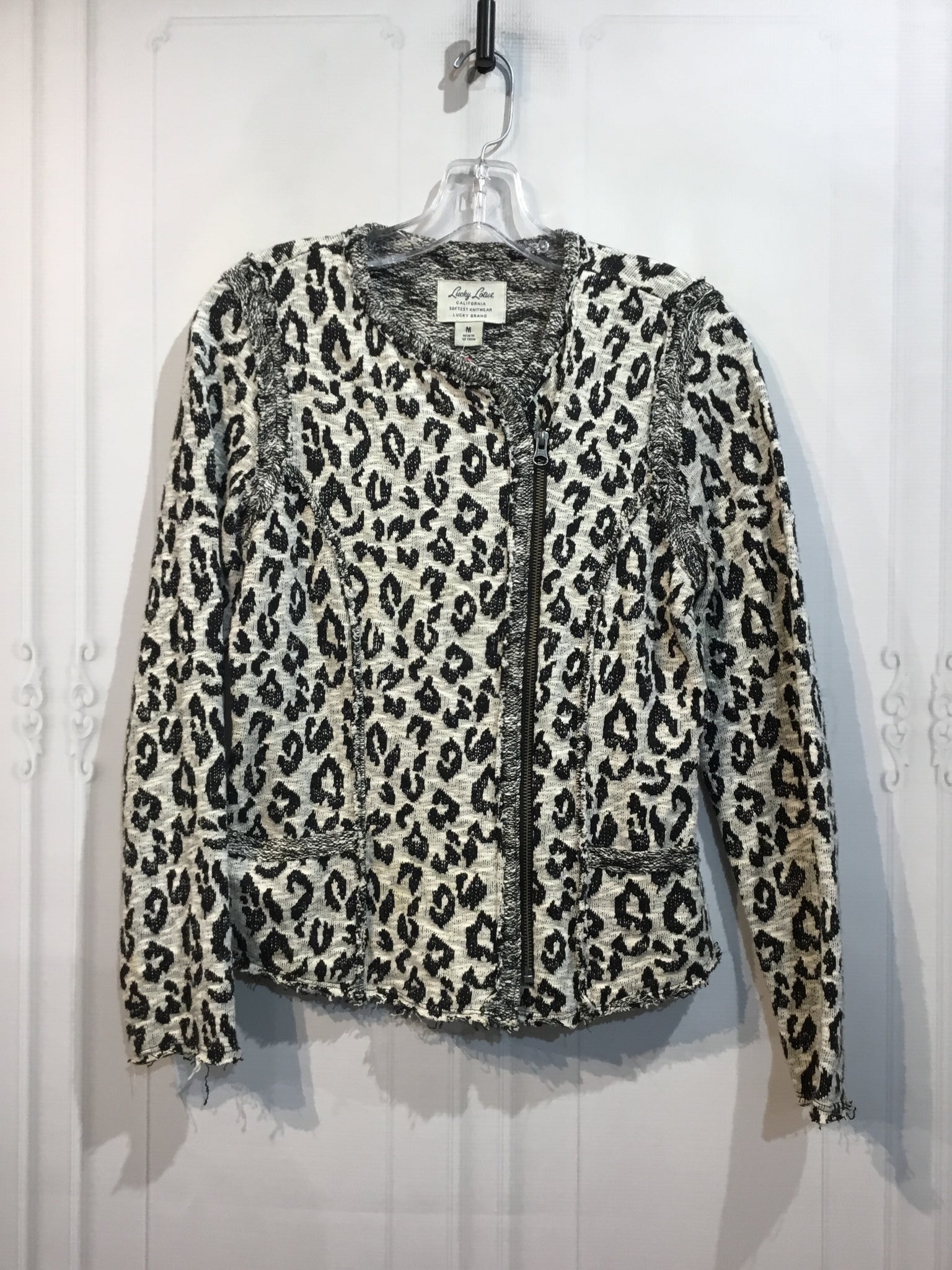 Lucky Lotus Size M Grey Tops