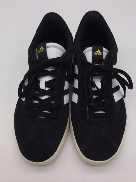 Adidas Size 9.5 Black Shoes