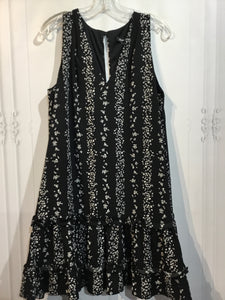 BCBG Size Large Black DRESS/1 PIECE