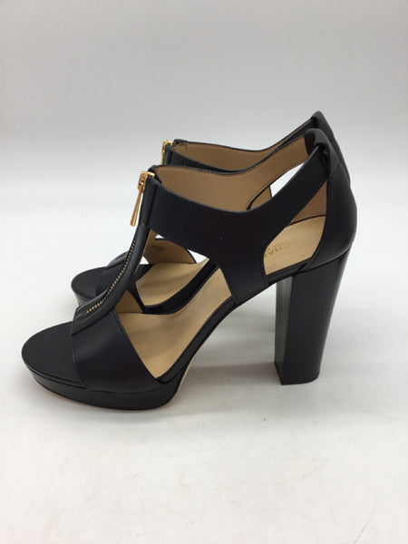 MICHAEL Michael Kors Size 9 Black Shoes