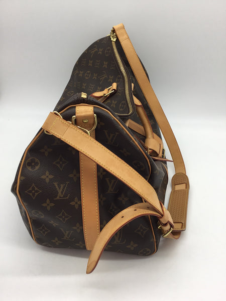 LUXURY Louis Vuitton Size Large Brown Louis Vuitton Bandouliere