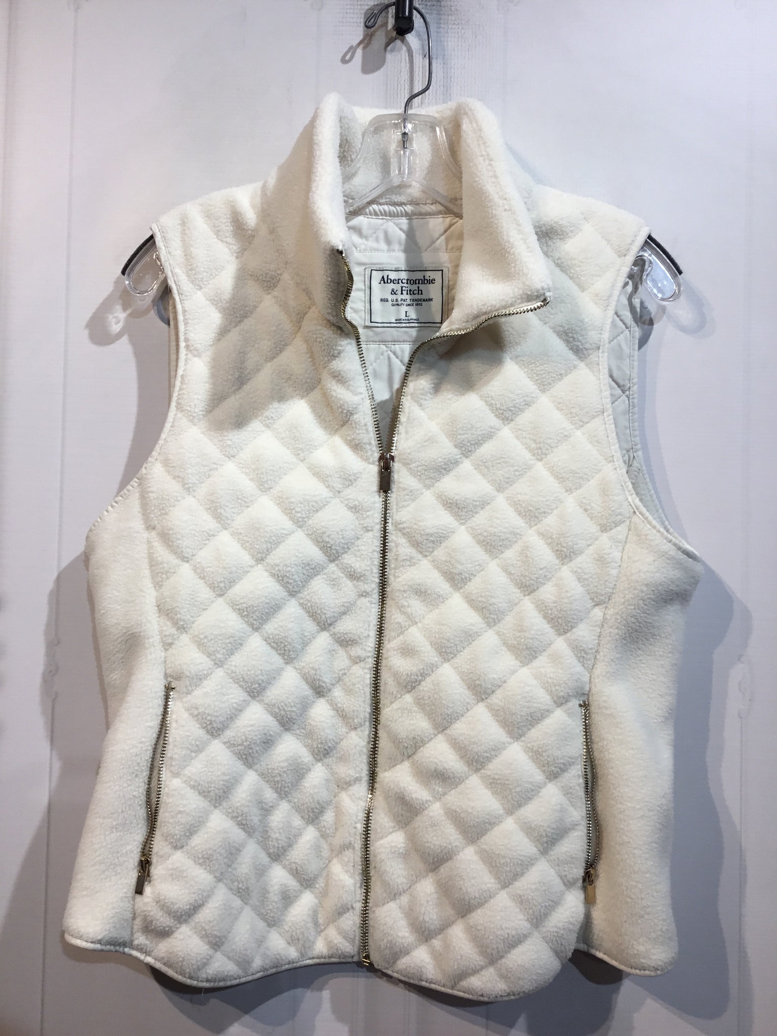 Abercrombie & Fitch Size Large White Tops