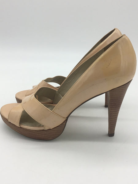 Carlos by Carlos Santana Size 8 Beige Shoes