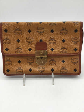 MCM Visetos Multi Purpose Clutch