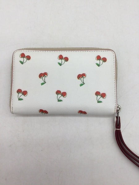 Marc by Marc Jacobs White Purses/Wallets