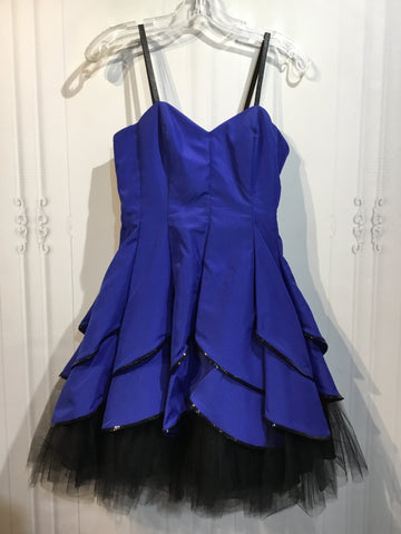 Morgan & Co Size M/8 Blue DRESS/1 PIECE
