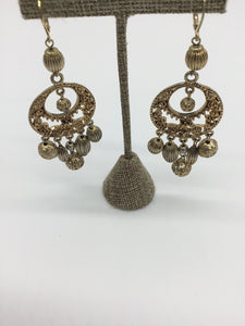 No Label Size Large Gold Tone Earrings