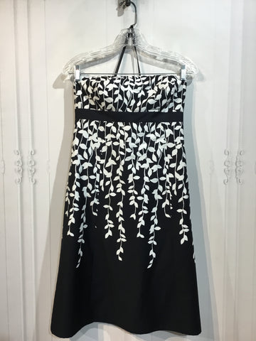 Ann Taylor LOFT Size S/4-6 Navy & White Dress