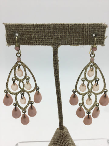 No Label Gold Tone & Baby Pink Earrings