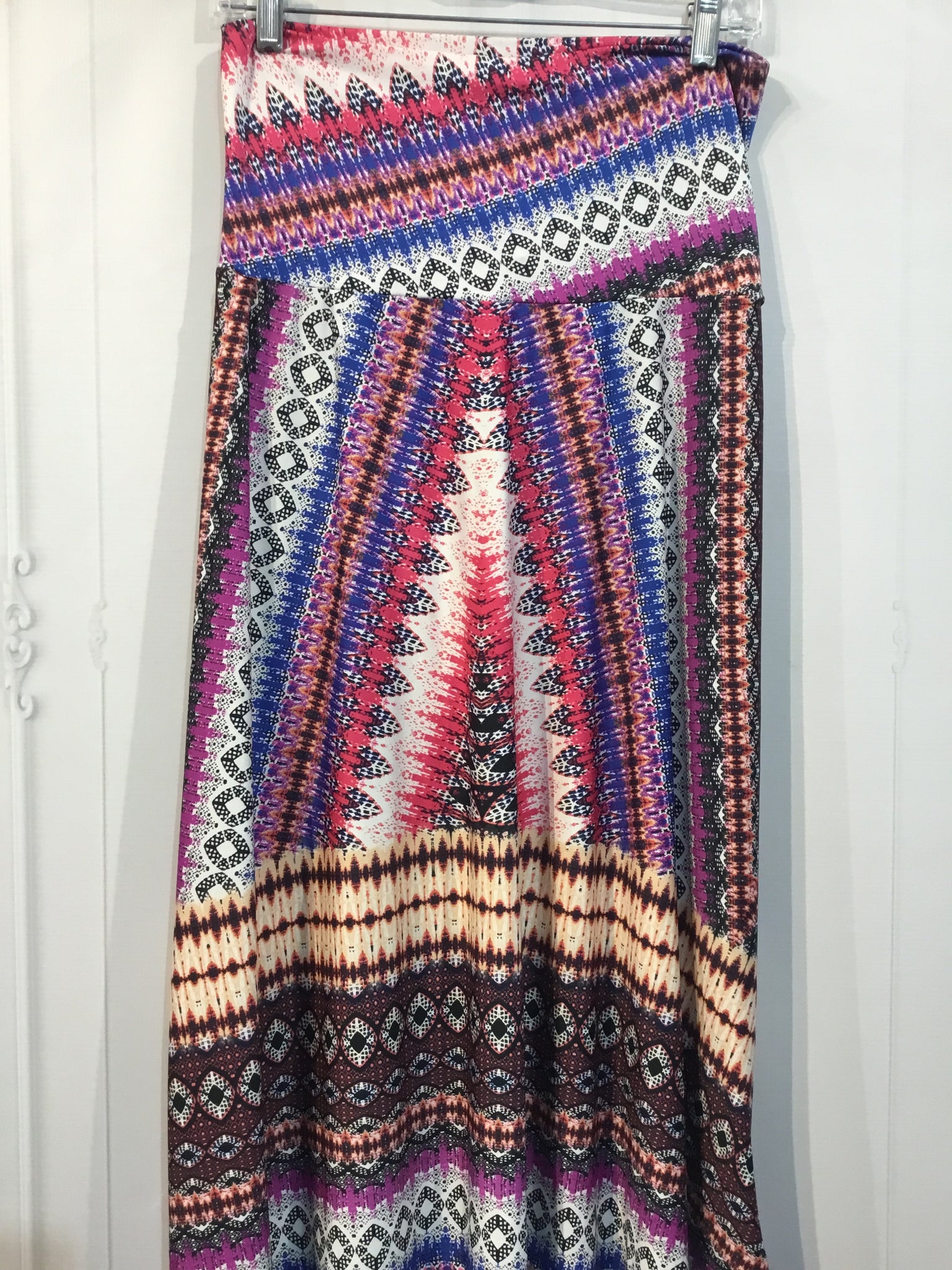 Spense Size S/4-6 Multi-Color Skirts