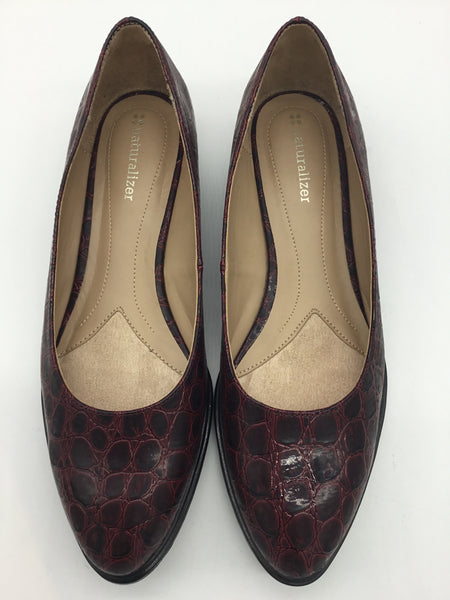 Naturalizer Size 9.5 Red Print Shoes